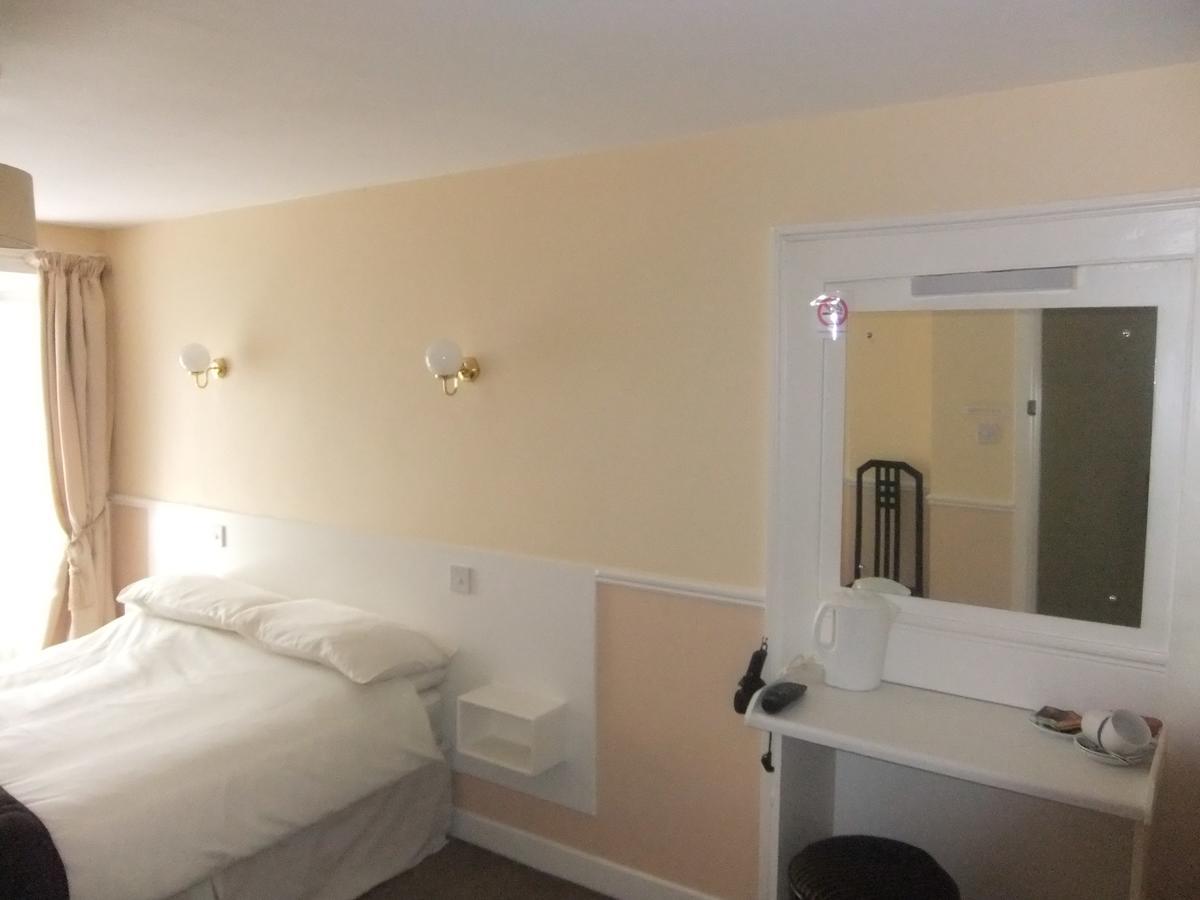 Inistioge Woodstock Arms Bed & Breakfast エクステリア 写真