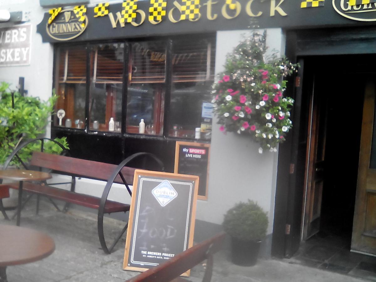 Inistioge Woodstock Arms Bed & Breakfast エクステリア 写真